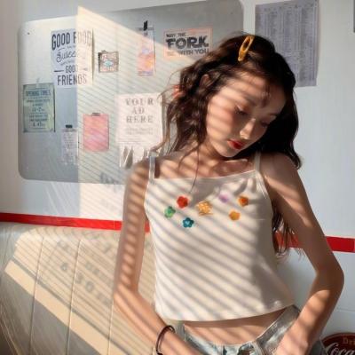 央美毕业展作品“废纸壳”惹议：当代艺术的“以丑为美”未免带来“审丑疲劳” | 快评